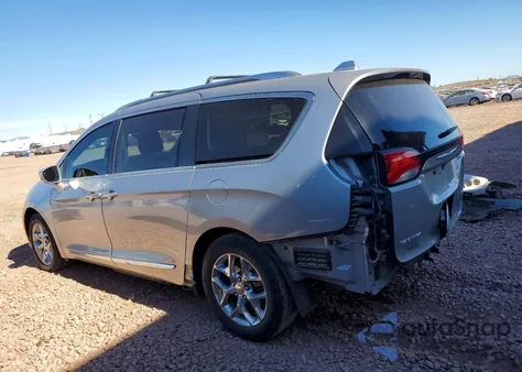 2019 Chrysler Pacifica Limited z USA, uszkodzony, nr VIN 2C4RC1GGXKR552542